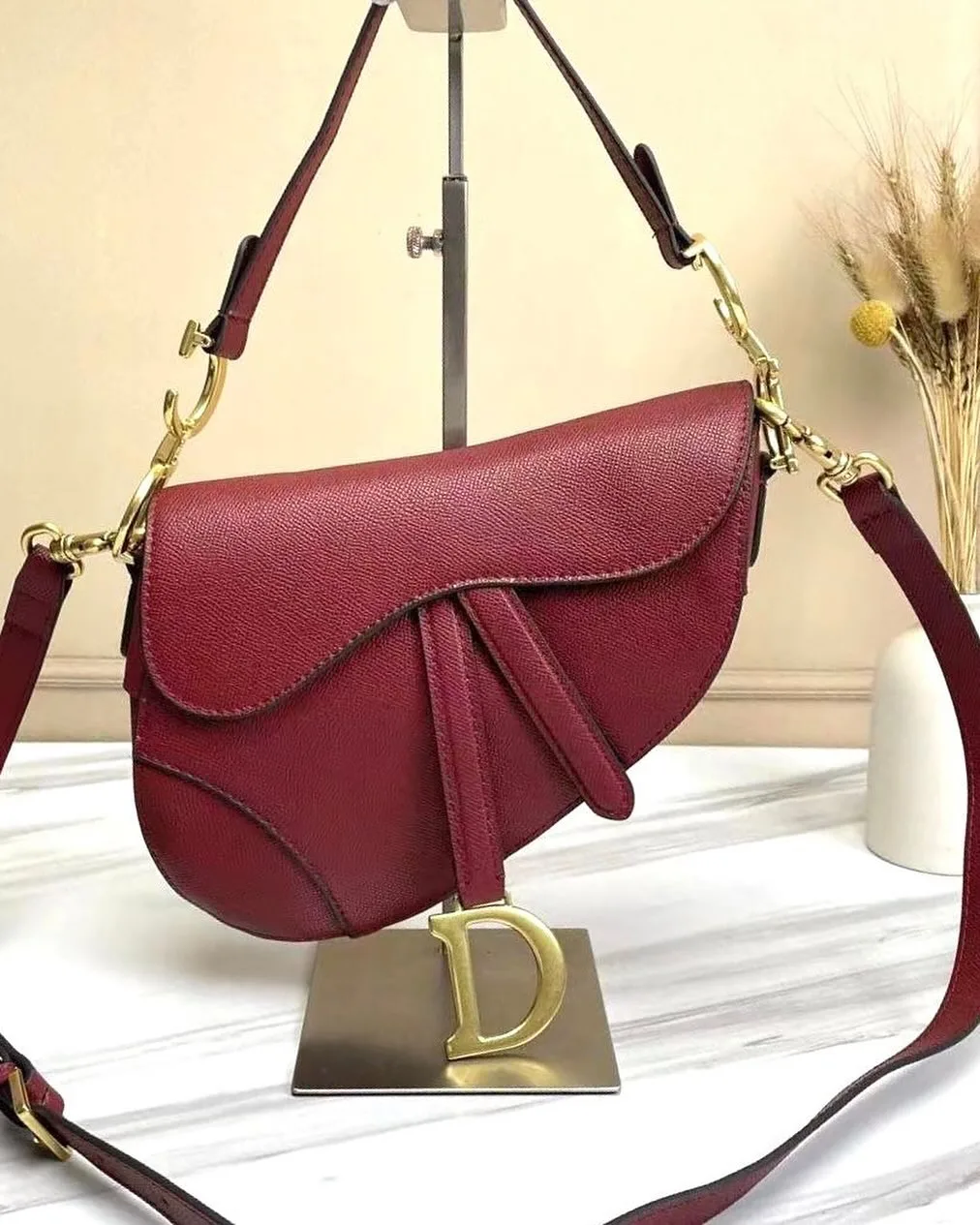 Dior Saddle Bag photo 4