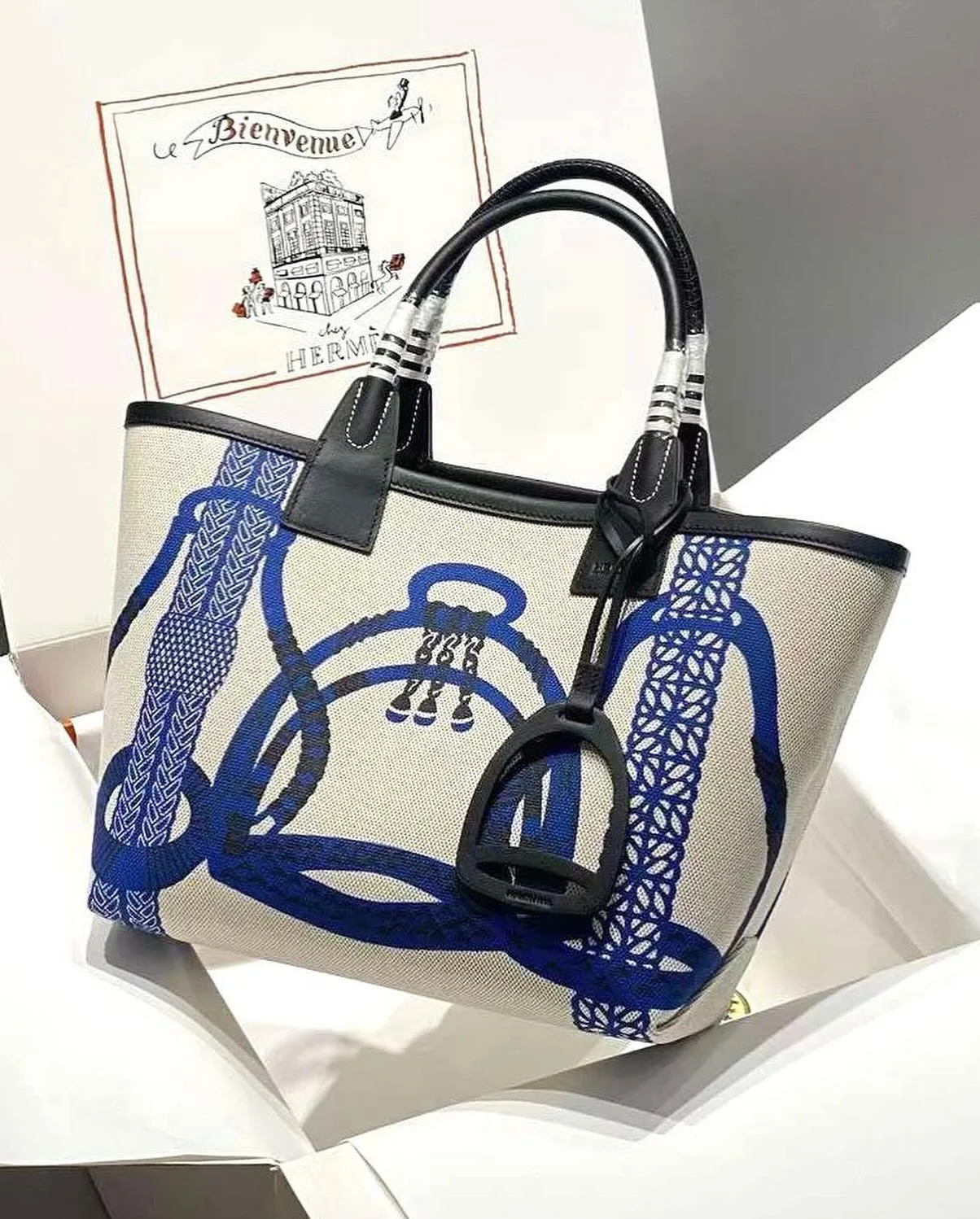 Hermès Tote Bag photo 2