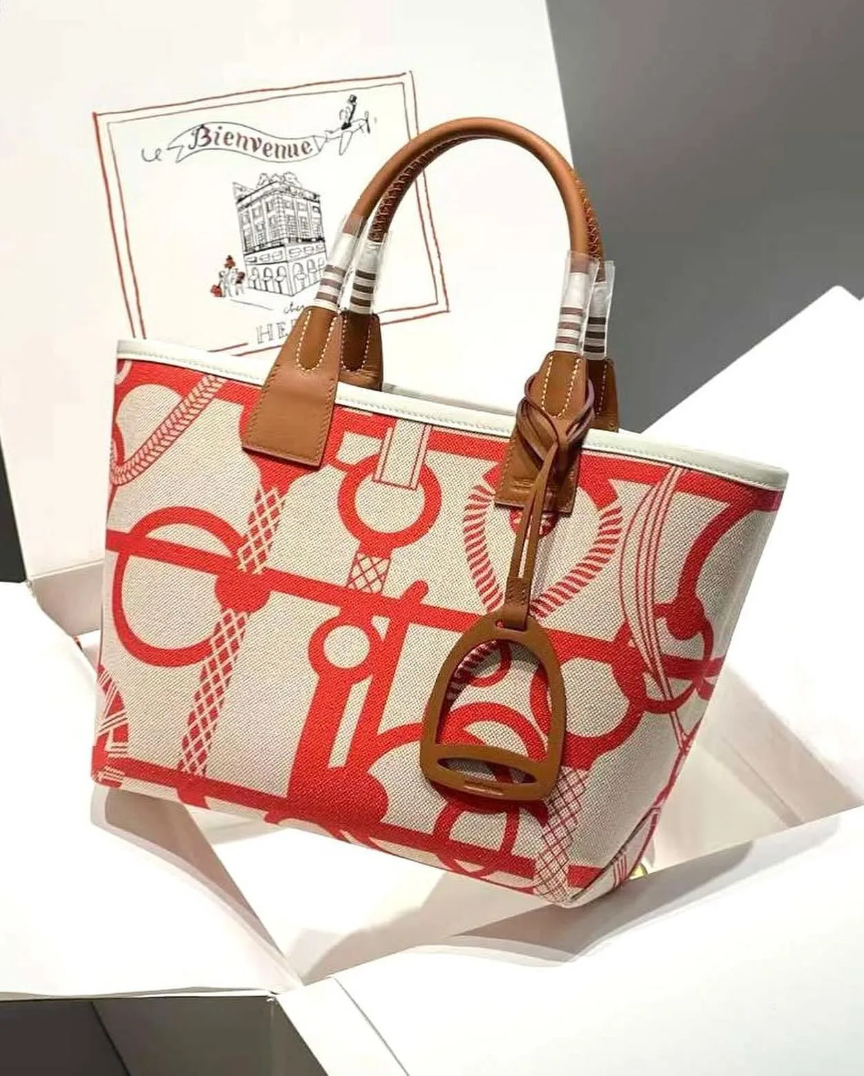 Hermès Tote Bag photo 5