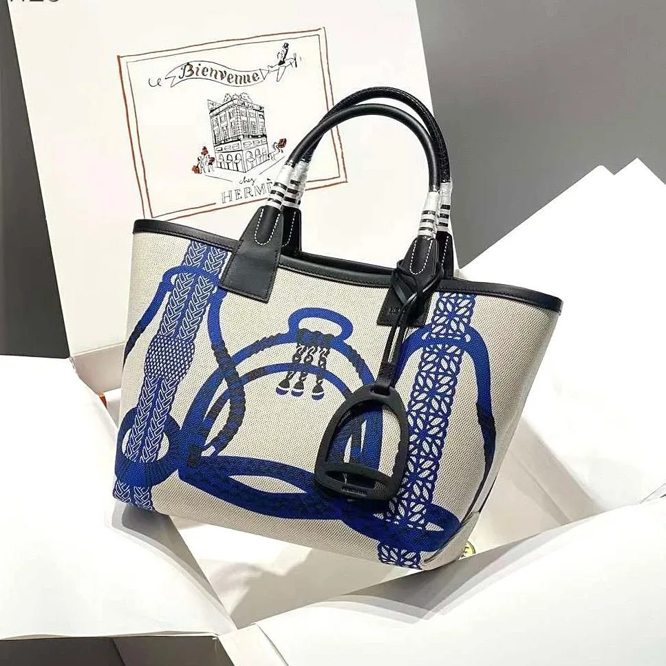 Hermès Tote Bag photo 3