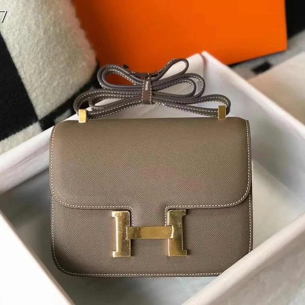Hermès Constance photo 2