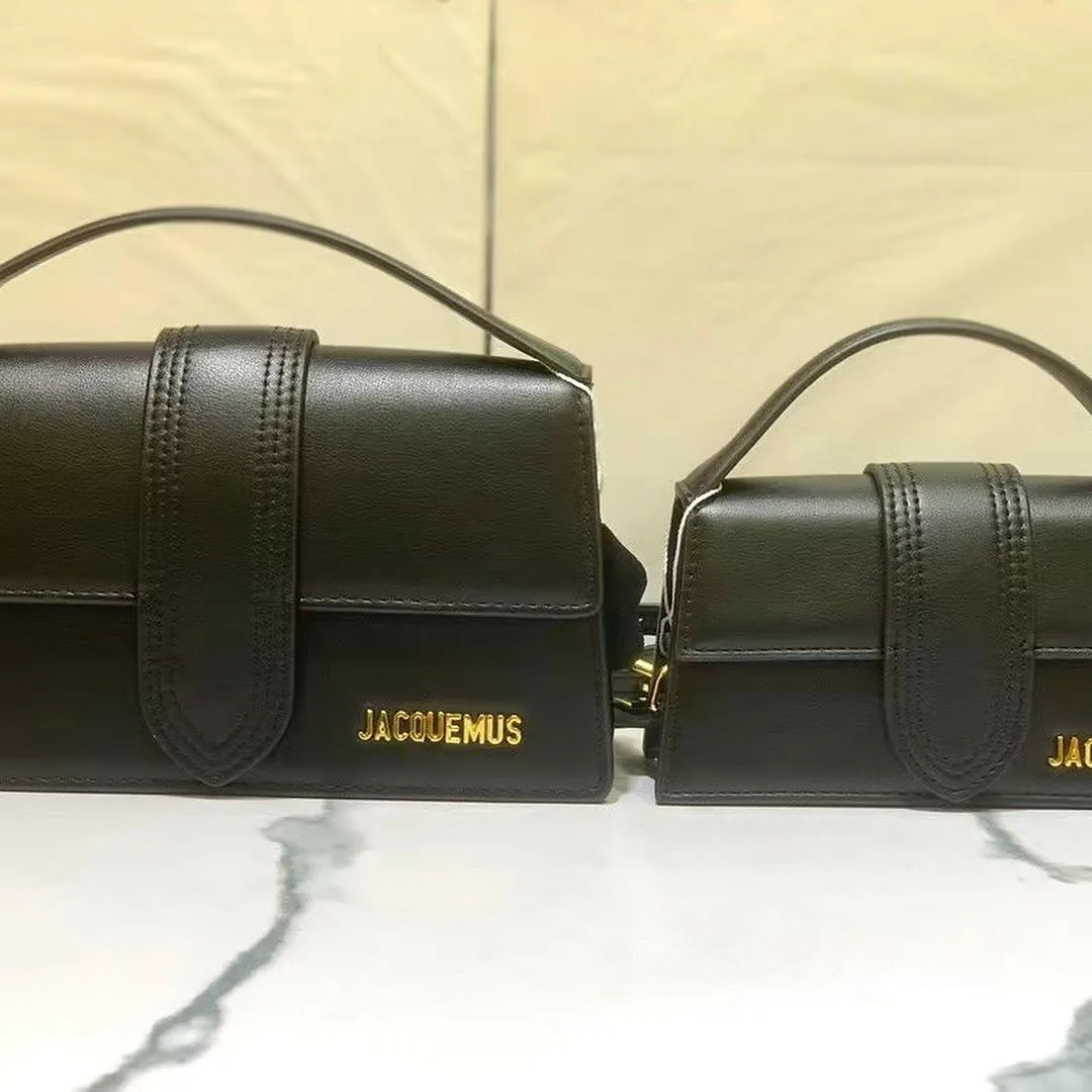 Jacquemus Shoulder Bag photo 3