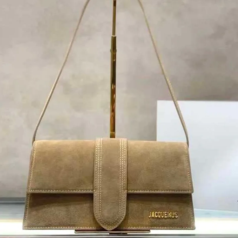 Jacquemus Le Bambino