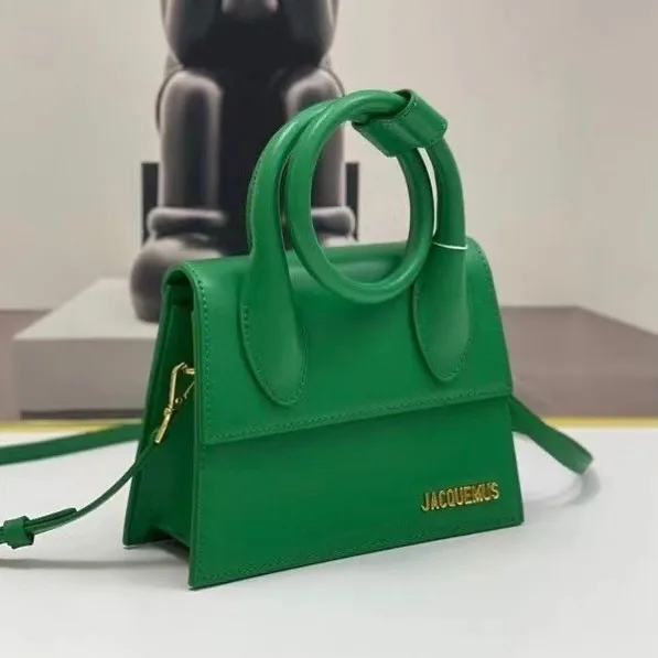 Jacquemus Le Chiquito photo 2