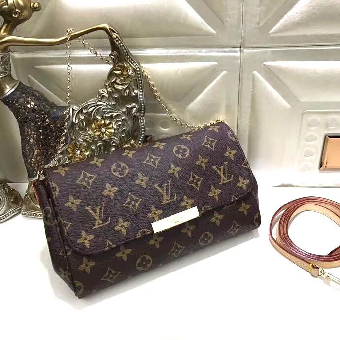 Louis Vuitton Favorite MM photo 2
