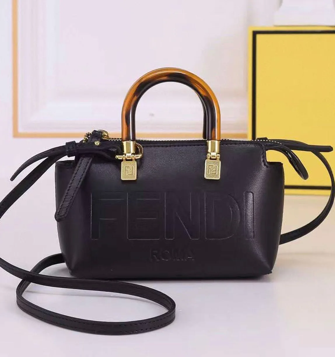 Fendi Peekaboo photo 4