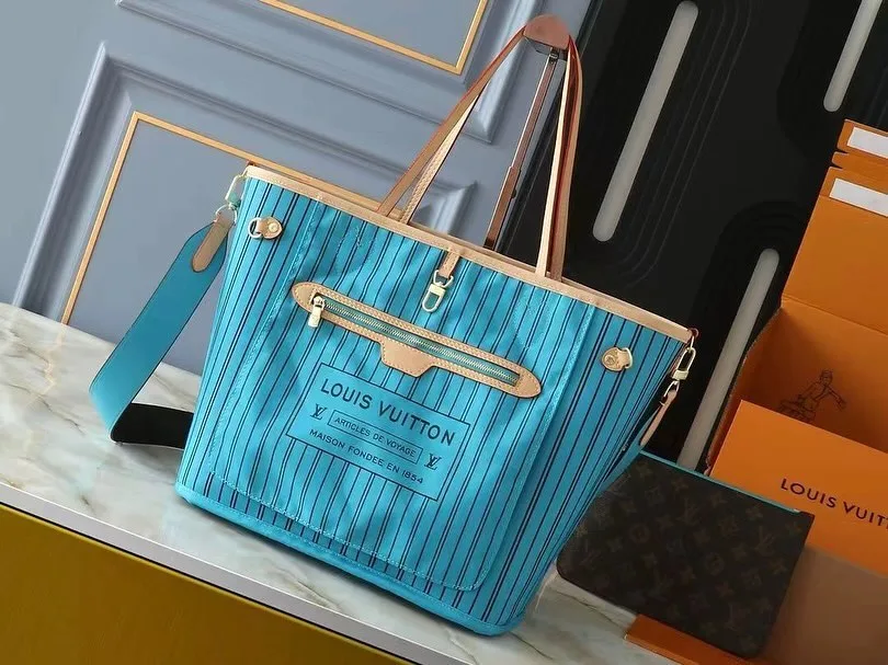 Louis Vuitton Tote Bag photo 7