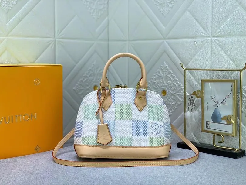 Louis Vuitton Alma Damier Azur photo 2