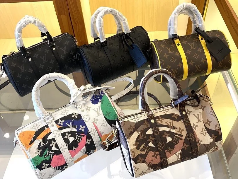 Louis Vuitton Keepall photo 5