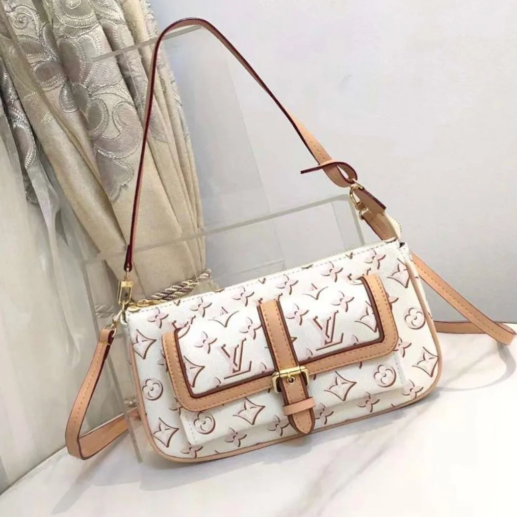 Louis Vuitton Monogram Vernis or Monogram Canvas shoulder bag photo 4