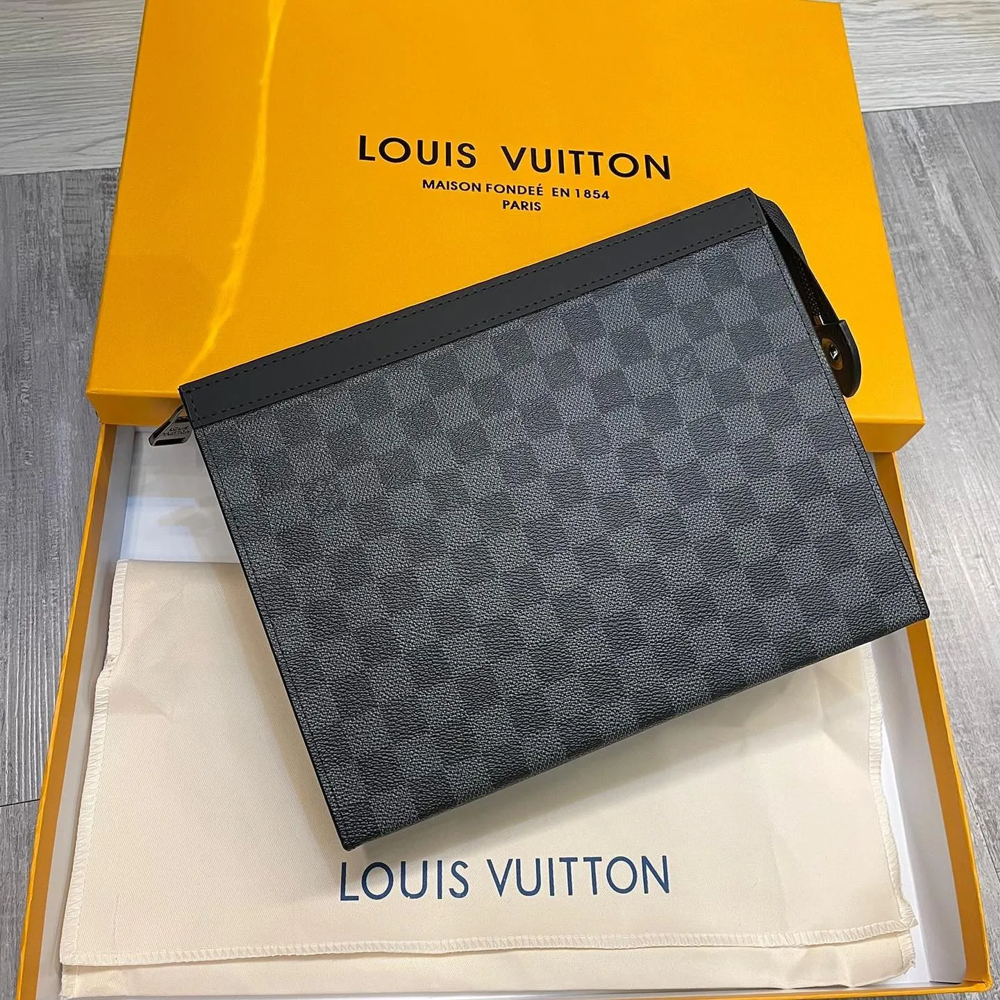 Louis Vuitton Pochette photo 2