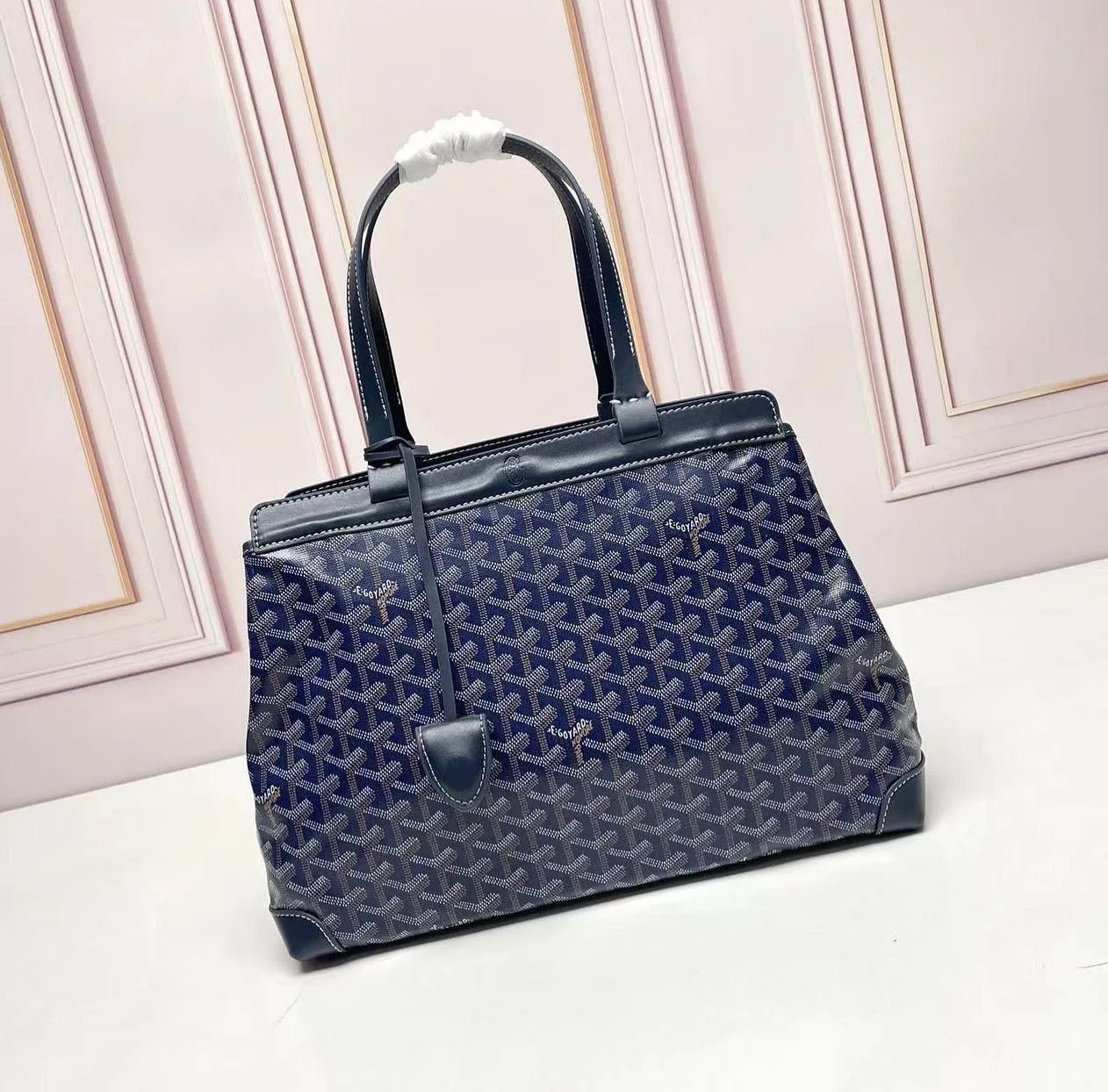 Goyard St. Louis Tote photo 5