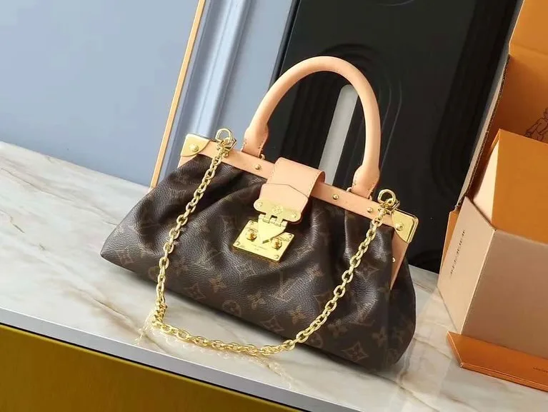 Louis Vuitton Polka Monogram Handbag photo 2