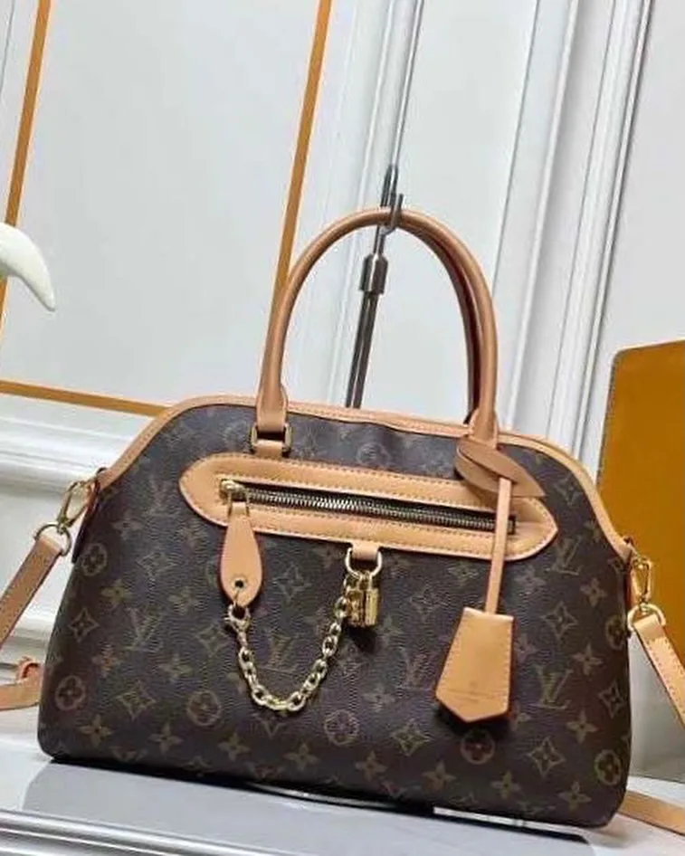 Louis Vuitton Retiro