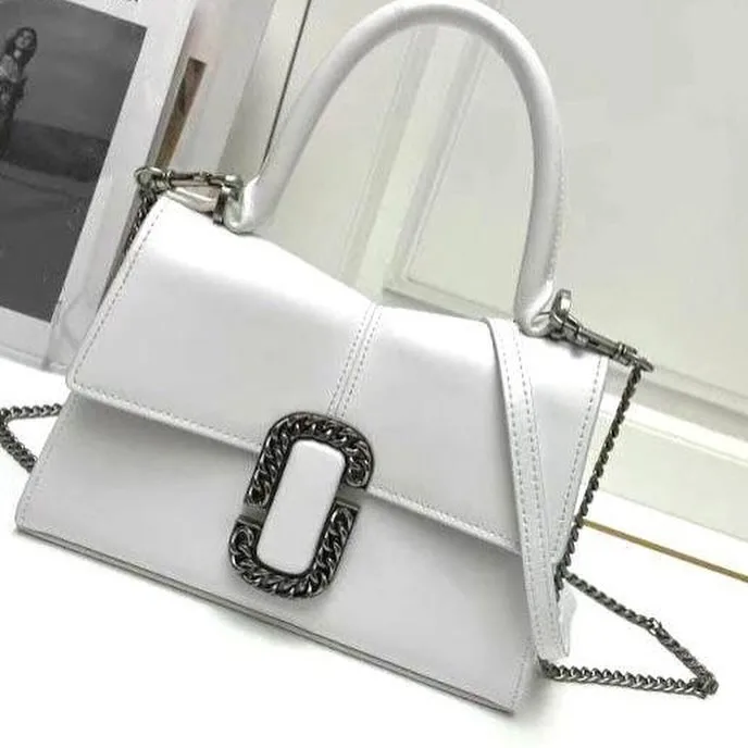 Marc Jacobs Snapshot photo 3