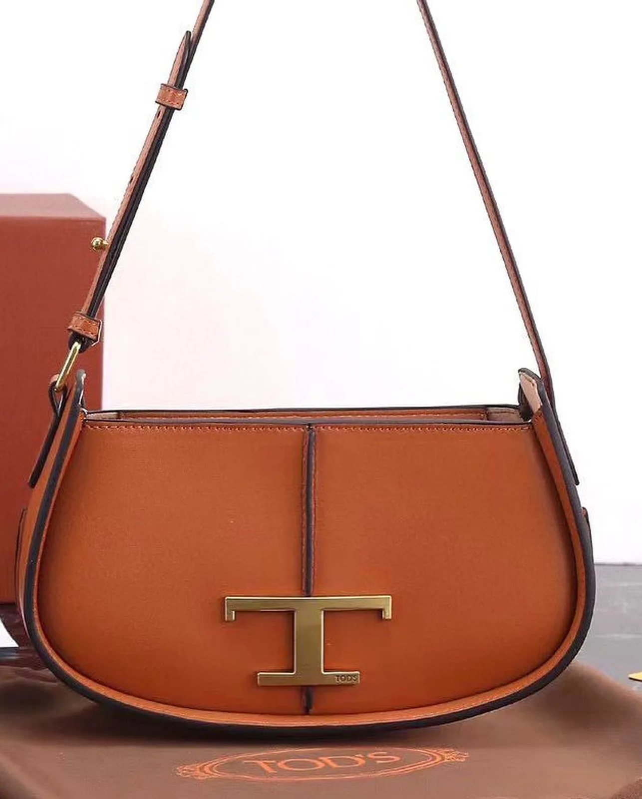 Tod's T Timeless photo 3