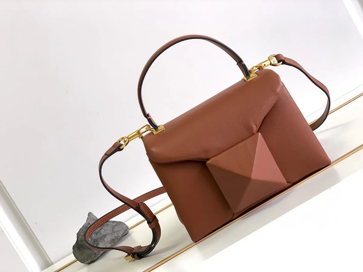 Valentino One Stud Top Handle photo 6