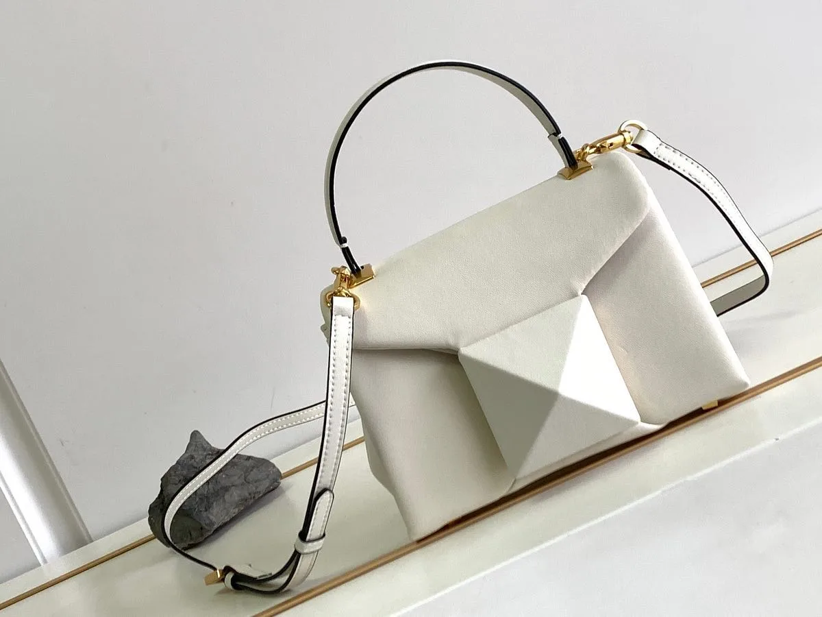 Valentino One Stud Top Handle photo 4