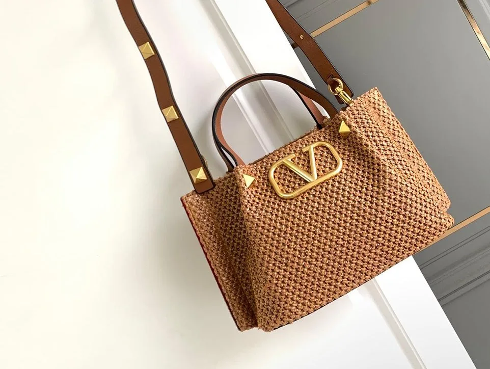 Valentino VLogo Signature Tote