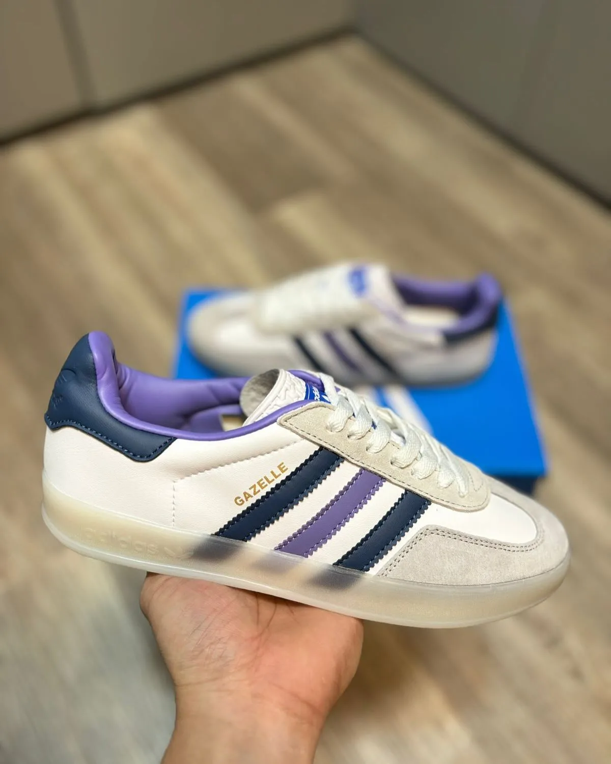 Adidas Gazelle photo 2