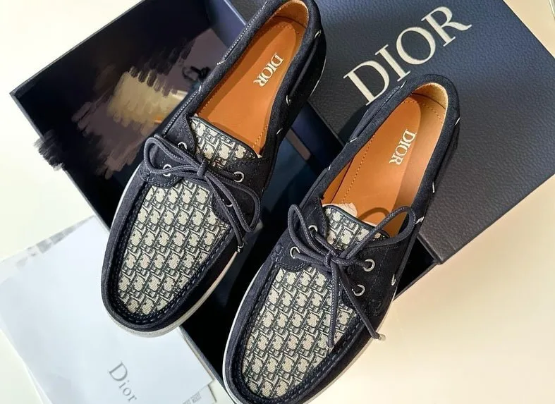 Dior Oblique Boat Shoe photo 3