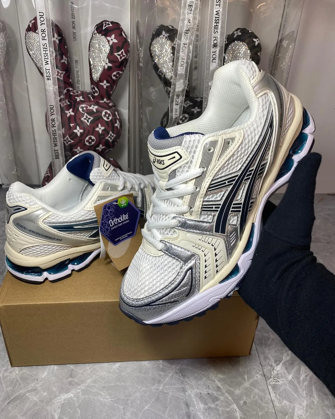 Asics Running Sneaker photo 3