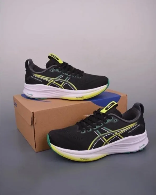 Asics Running Sneaker photo 3
