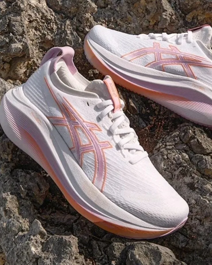 Asics Running Sneaker