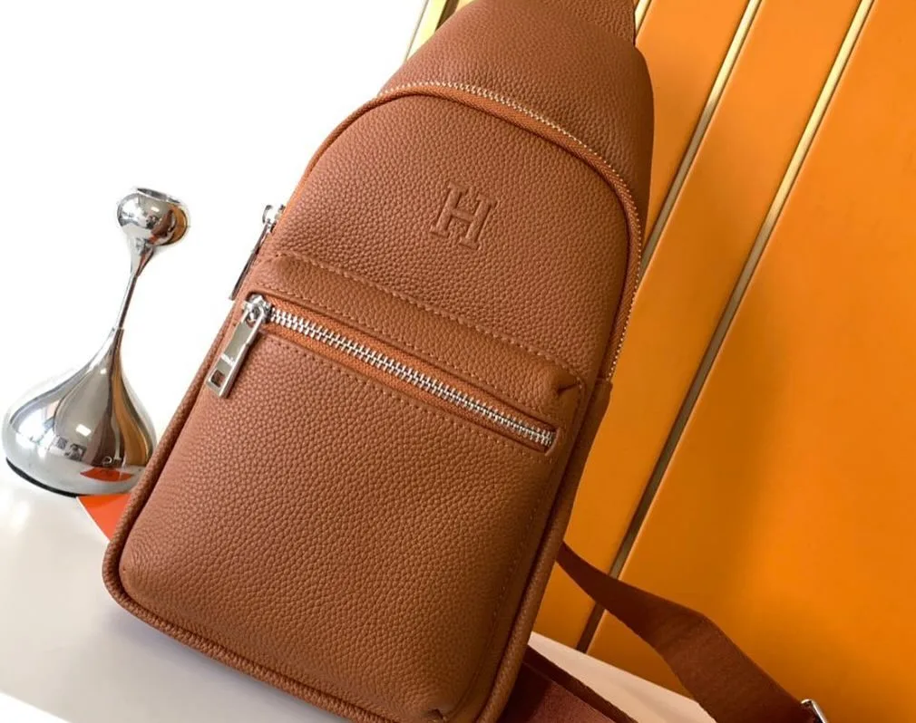 Louis Vuitton Avenue Sling Bag photo 6