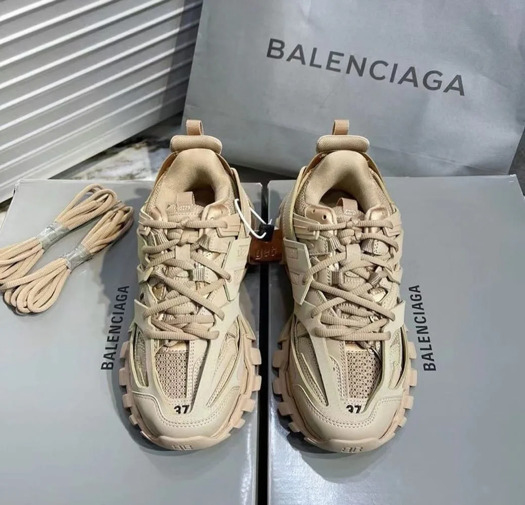 Balenciaga Track Sneaker photo 5
