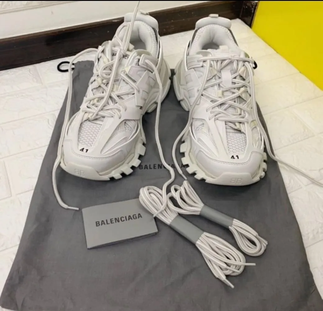 Balenciaga Track Sneaker photo 2