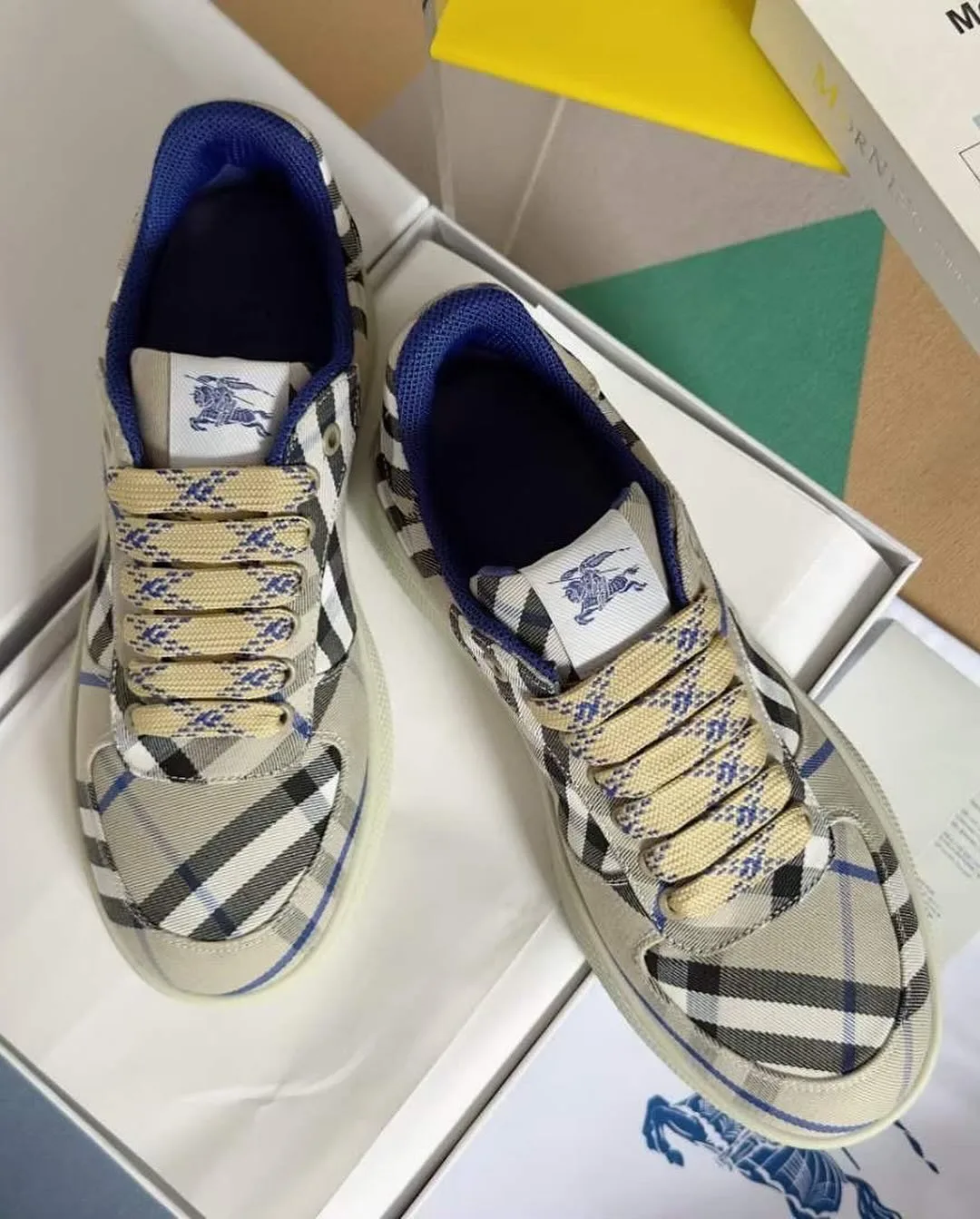 Burberry Sneaker photo 6