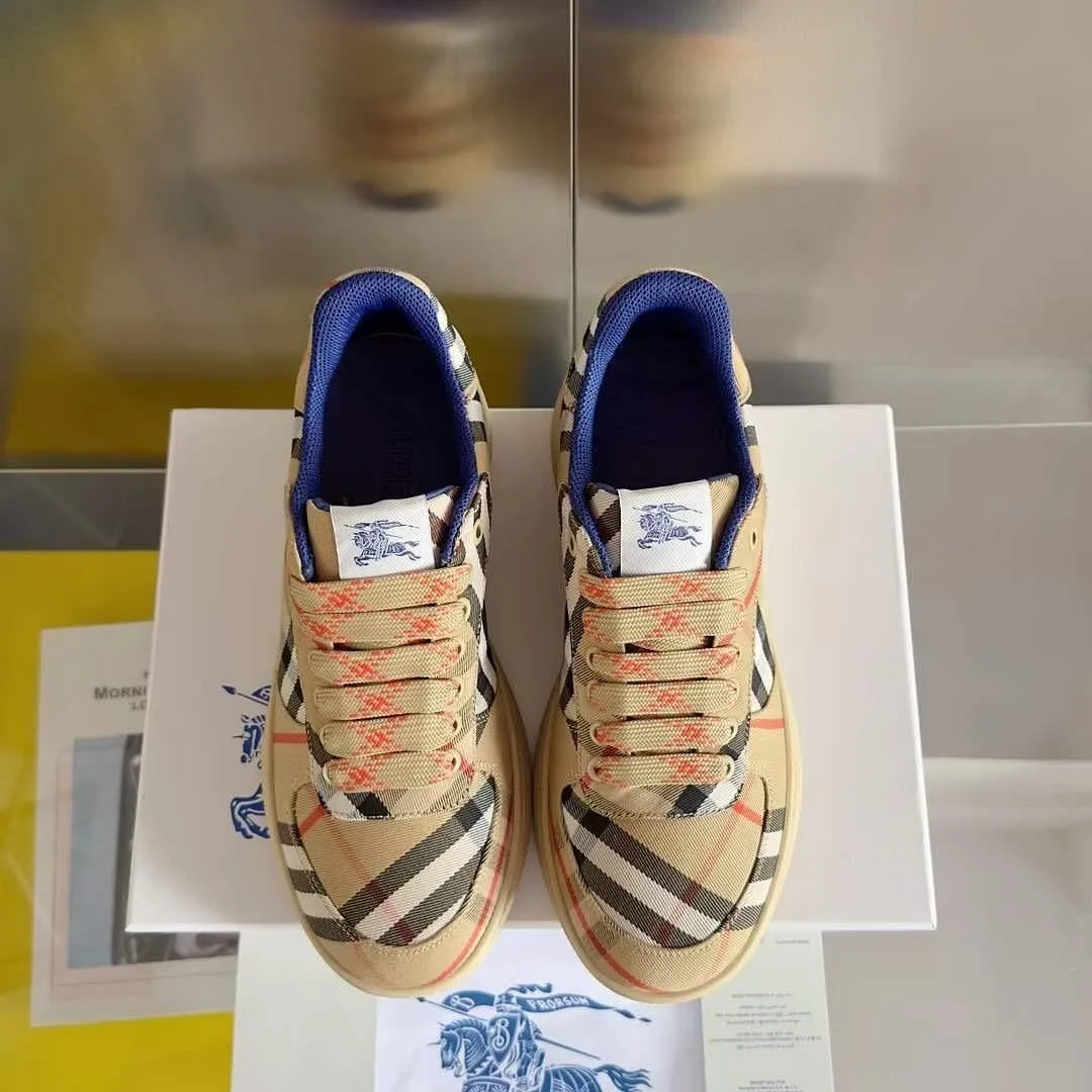 Burberry Sneaker photo 12