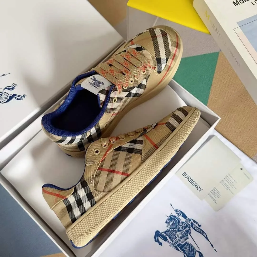 Burberry Sneaker photo 6
