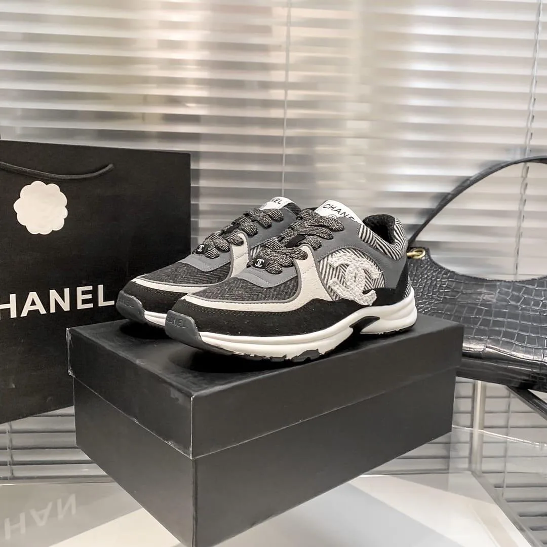 Chanel Sneaker