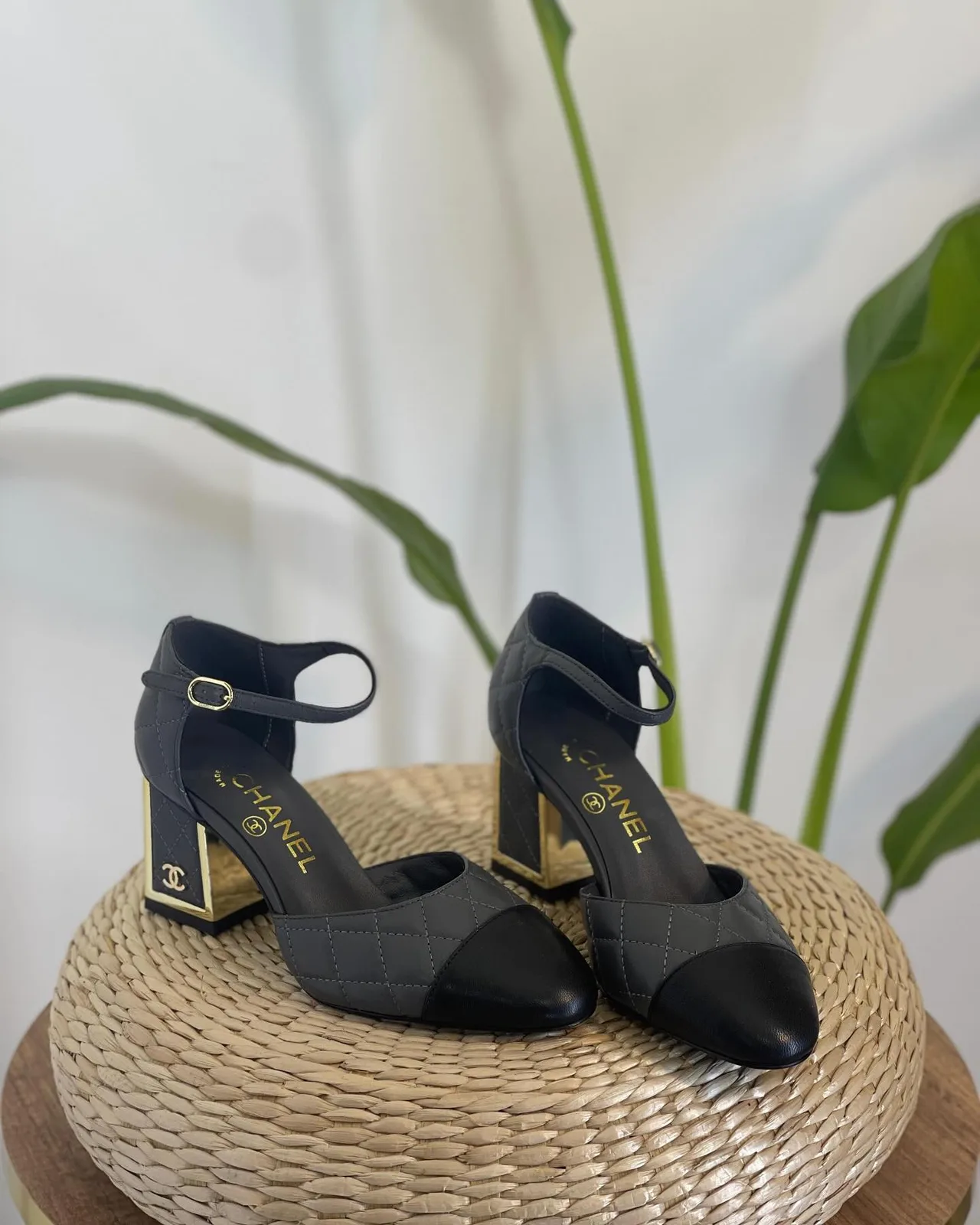 Chanel Pump