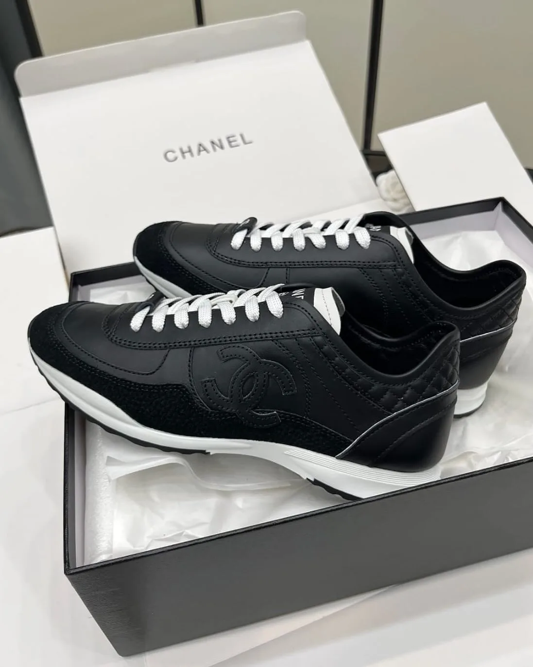 Chanel Sneaker