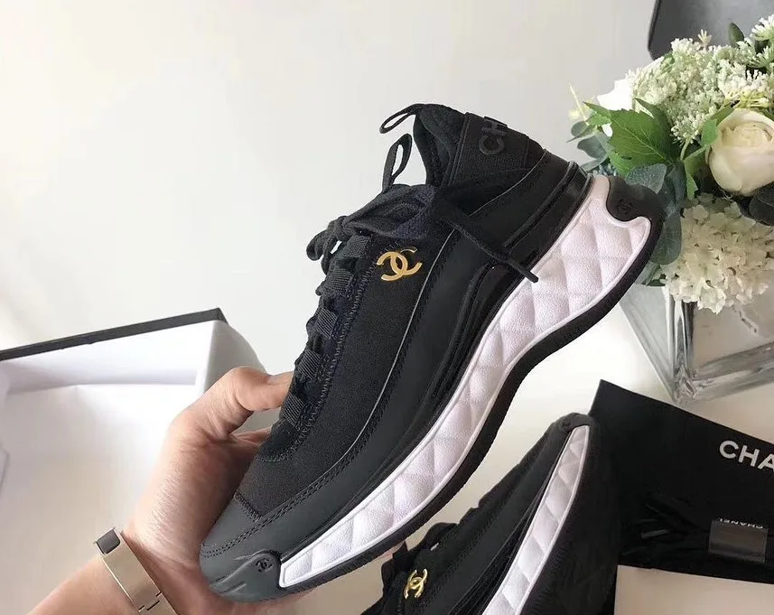 Chanel Sneaker