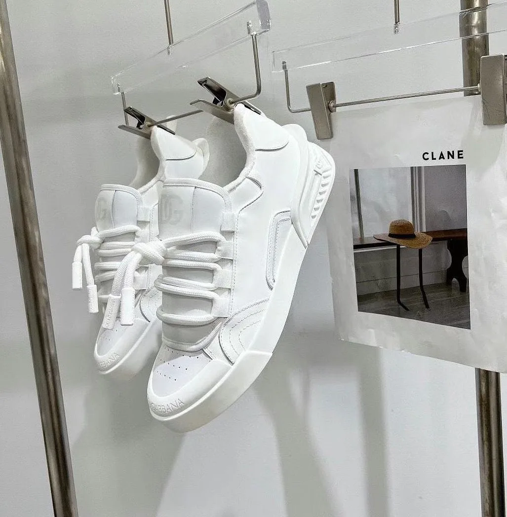 Clane lace-up sneaker