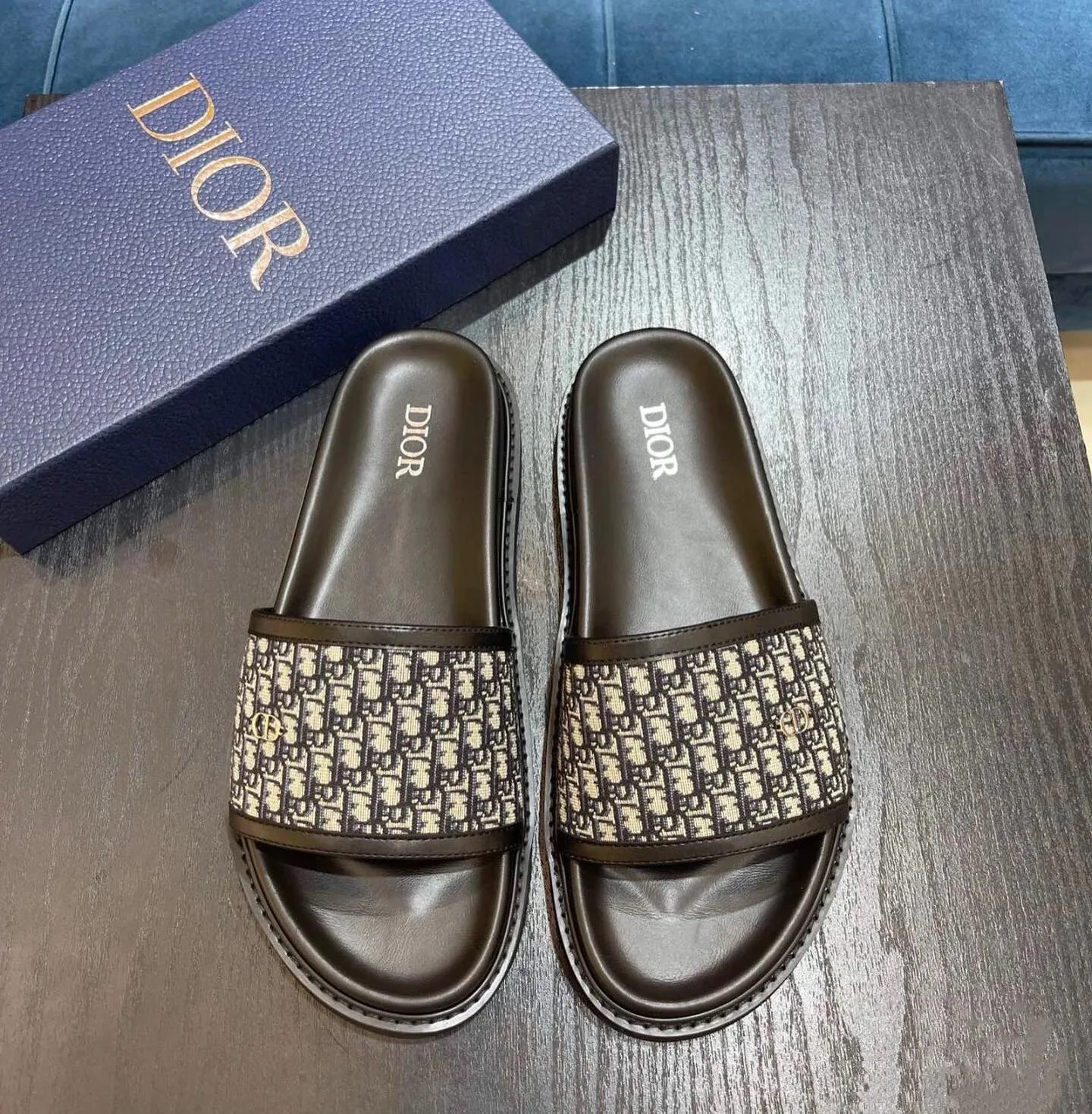 Dior Dway Oblique slide