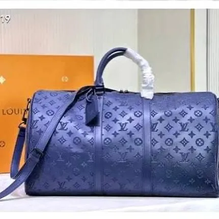 Louis Vuitton Keepall photo 9