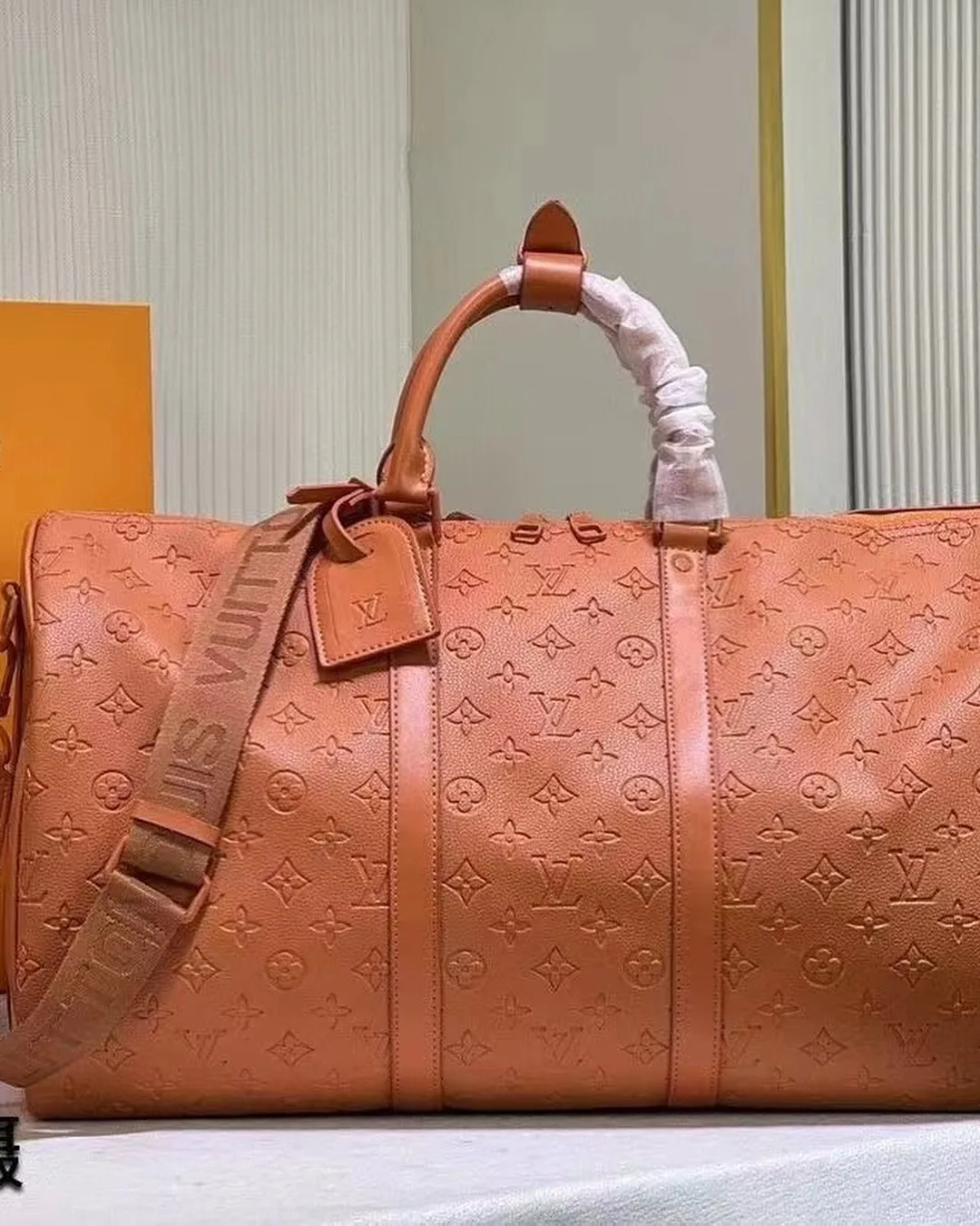 Louis Vuitton Keepall photo 8