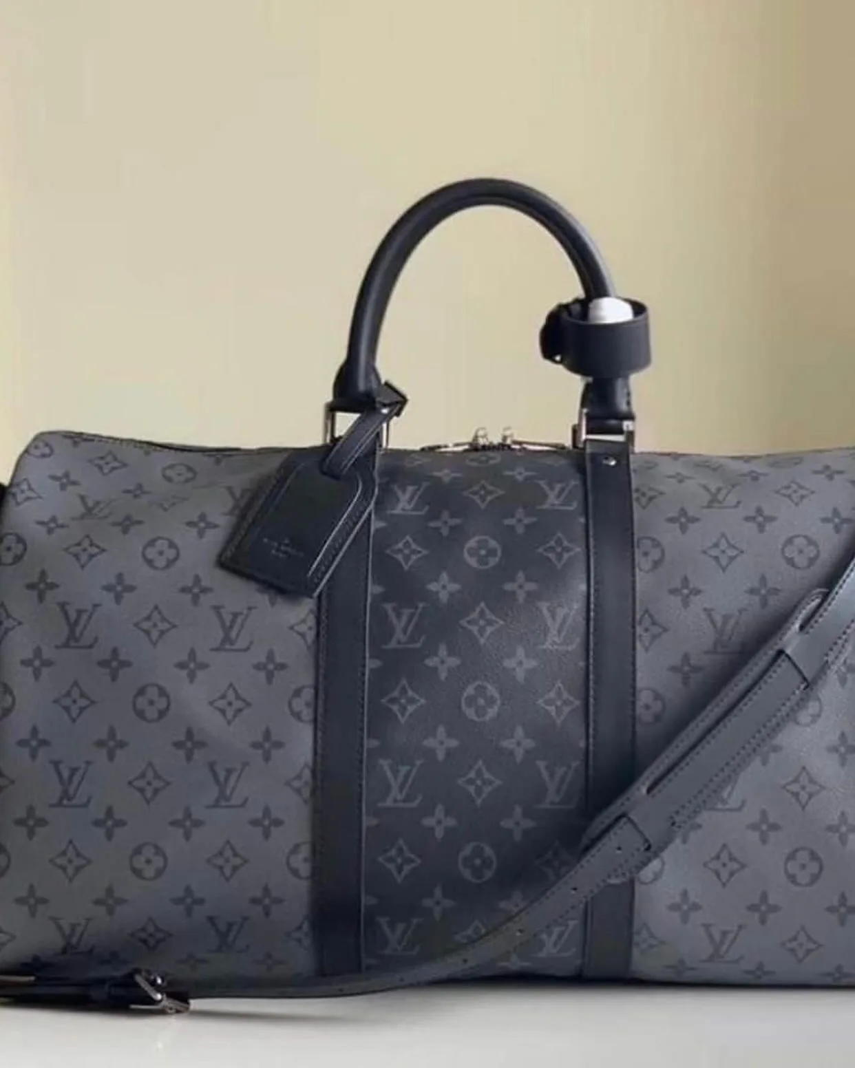 Louis Vuitton Keepall photo 10
