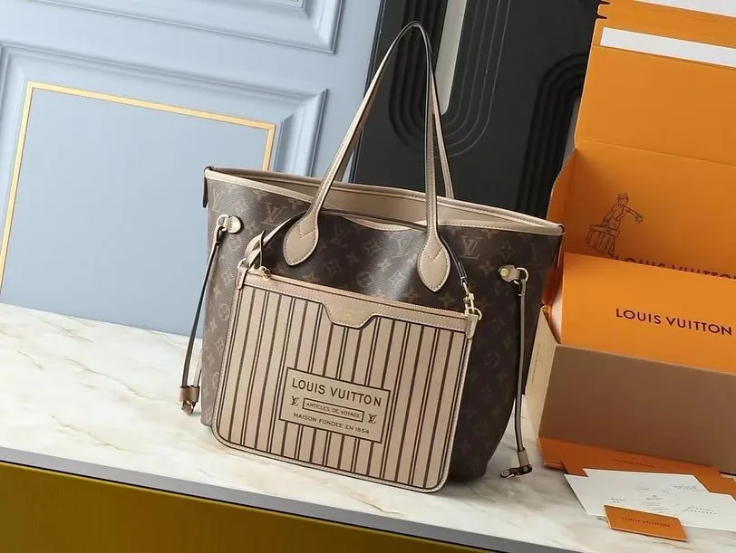 Louis Vuitton Neverfull