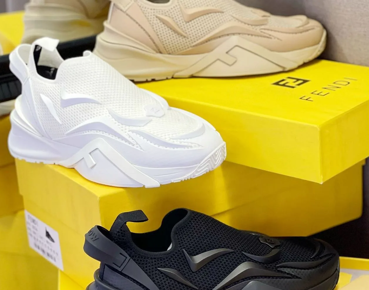 Fendi Sneaker photo 6
