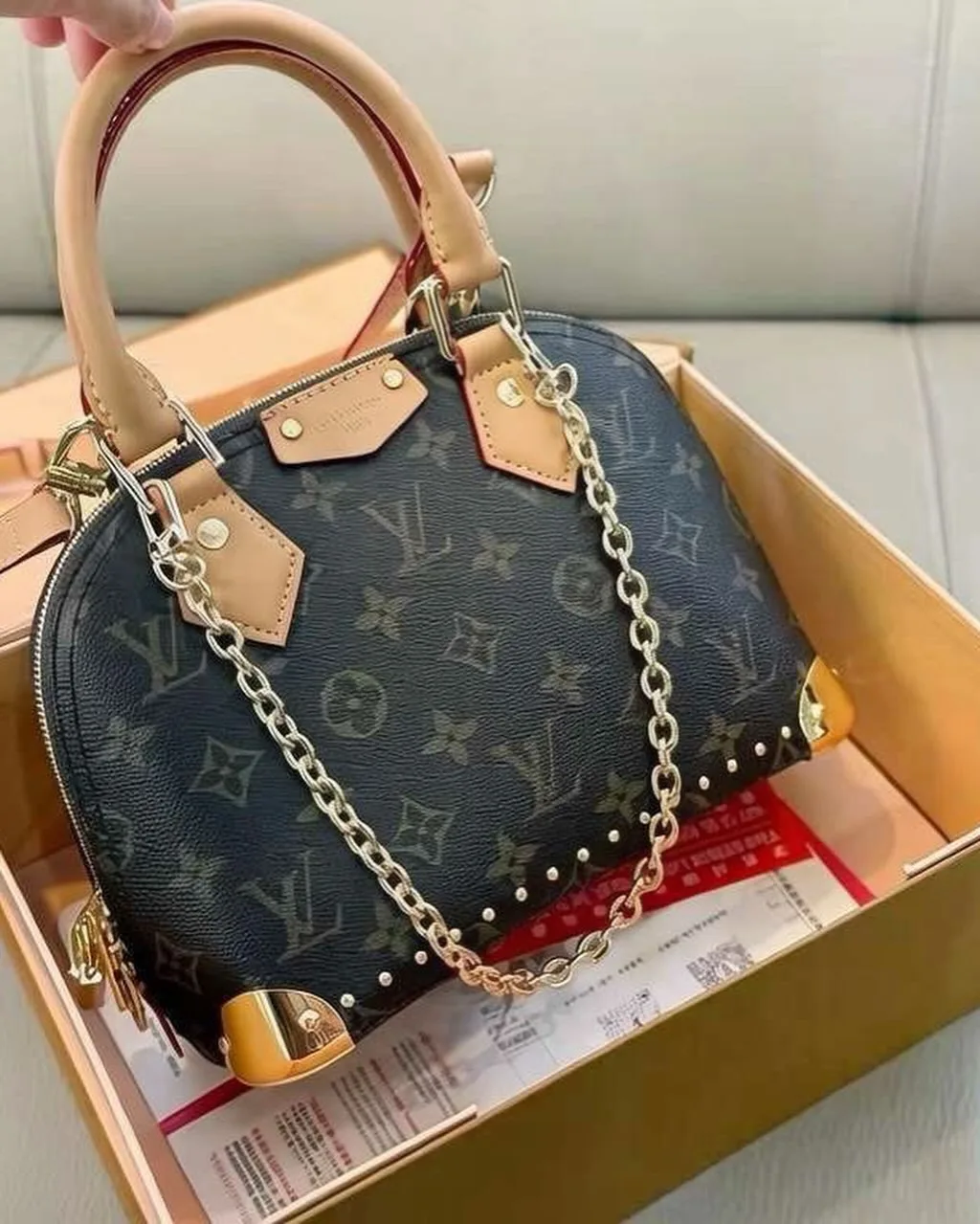 Louis Vuitton Speedy photo 3