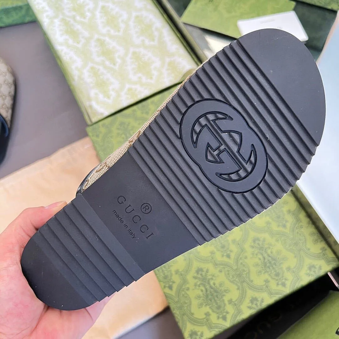 Gucci Sneaker photo 2