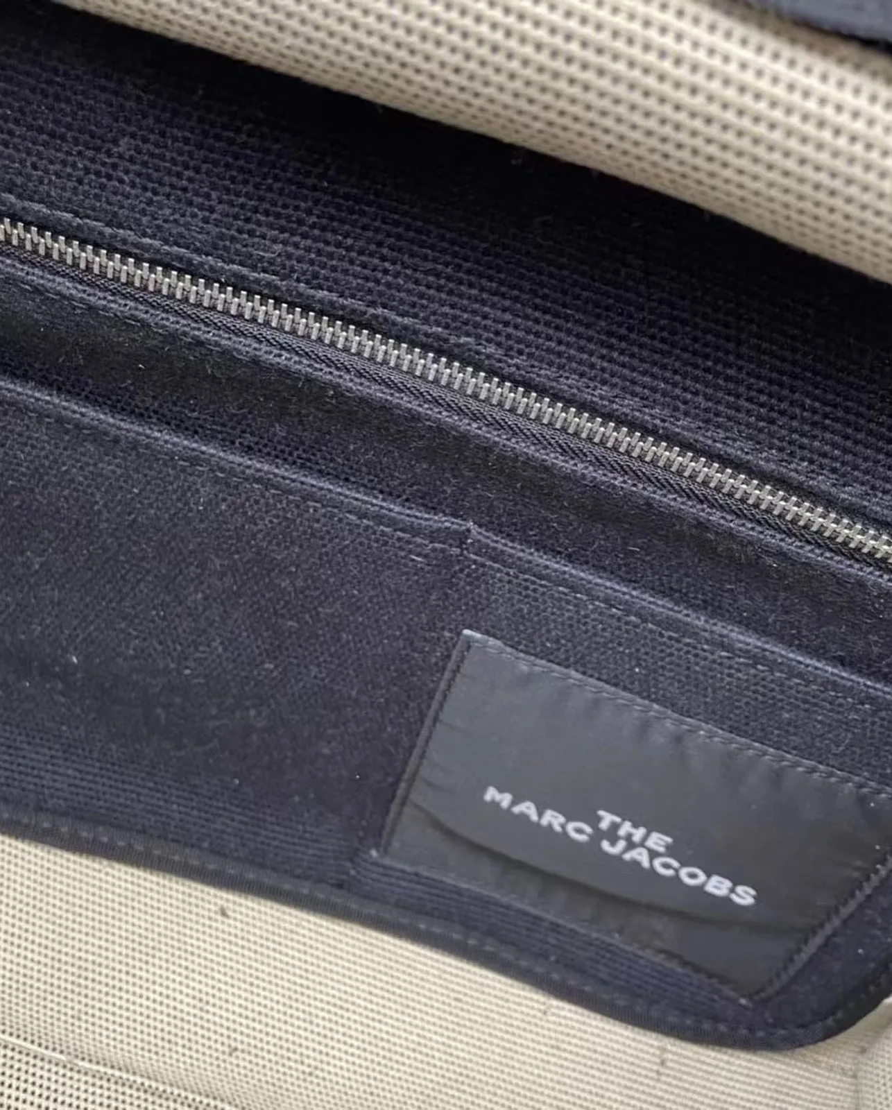 Marc Jacobs The Tote Bag