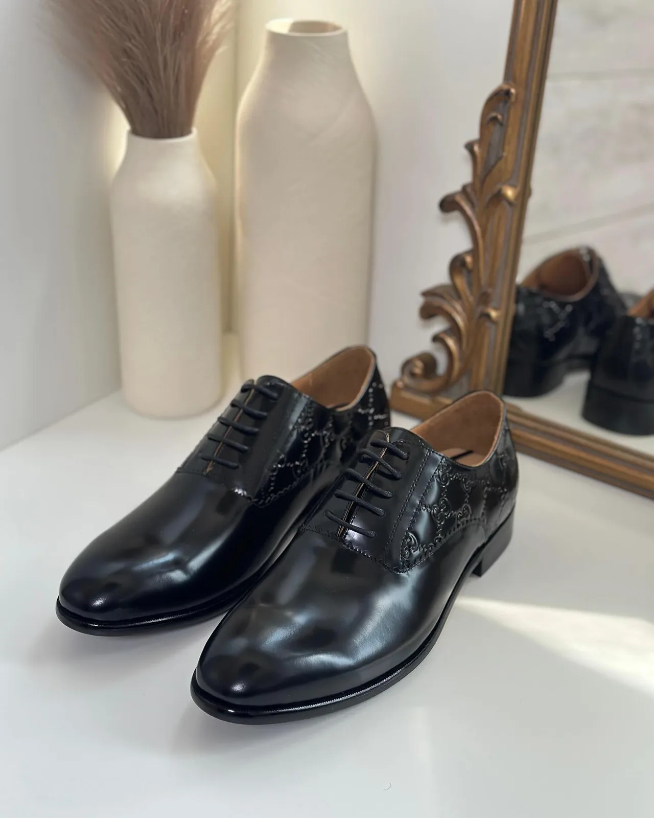 Gucci Oxford Shoe photo 4