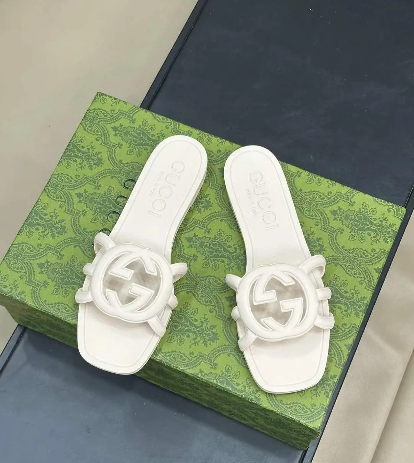 Gucci GG Marmont Slide photo 2